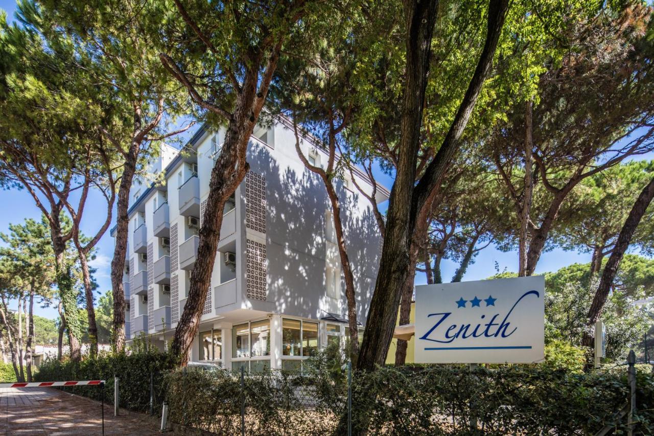 Hotel Meuble Zenith Lignano Sabbiadoro Zewnętrze zdjęcie